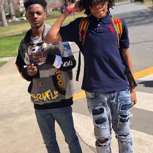 Meet your Posher, Hbe